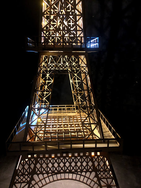Tour Eiffel , InciSo, modellismo illuminata a led