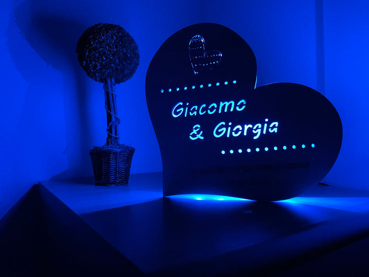 Lampada Led - Cuore in Legno - San Valentino - Arredamento e Casalinghi In  vendita a Ancona